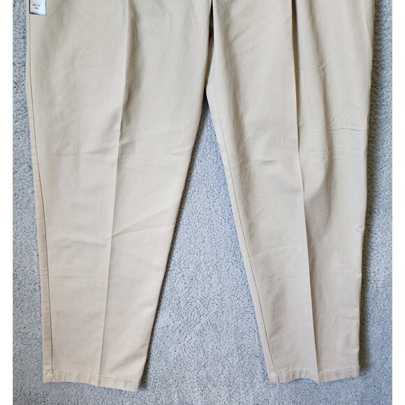 NEW Haggar Work To Weekend Classic Fit No Iron Khaki Dress Pants Size 40 x 34 - Picture 9 of 16